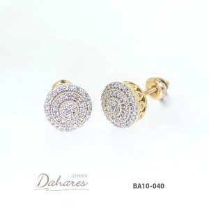 BA10-040 Topitos en oro amarillo con diamantes