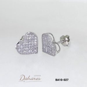 BA10-027 Aretes tipo topito en oro blanco de 10 kilates con diamantes. Ancho 0.9 cm