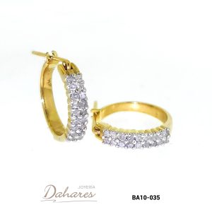 BA10-035 Argollas en oro amarillo 10 kilates con diamantes. Diámetro 1.5 cm