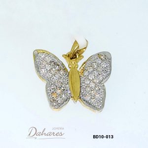 BD10-013 Dije de mariposa en oro amarillo de 10 kilates con diamantes. Ancho 1.3 cm, alto 1.2 cm