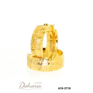 A10-2710 Argollas en oro amarillo de 10 kilates. Diametro 1.7 cm