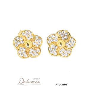 A10- 3191 Aretes tipo topitos flor en oro amarillo de 10 kilates con circones. Ancho 1.2 cm