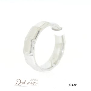 S14-661 Banda de matrimonio para caballero en oro blanco de 14 kilates. Talla 10