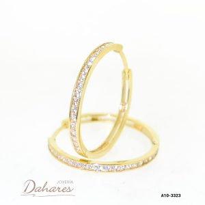 A10-3323 Aretes huggies en en oro amarillo de 10 kilates con circones. Diametro 2.2cm