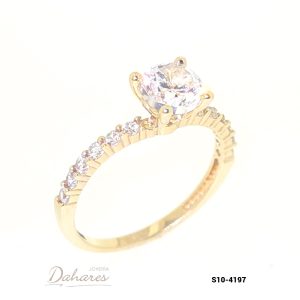 S10-4197 Anillo Solitario en oro amarillo de 10 kilates con circones. Talla 7