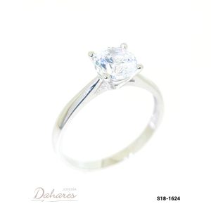 S18-1624 Anillo Solitario oro blanco de 18 kilates con circones. Talla 7