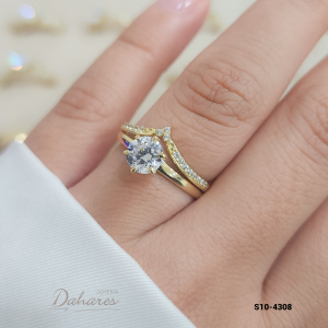 S10-4308 Dúo de matrimonio para dama en oro amarillo de 10 kilates con circones. Talla 8