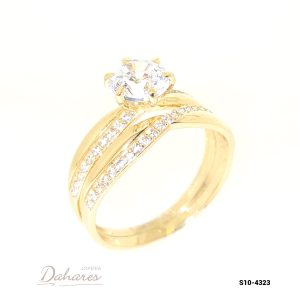 S10-4323 Dúo de matrimonio para dama en oro amarillo de 10 kilates con circones. Talla 7.5