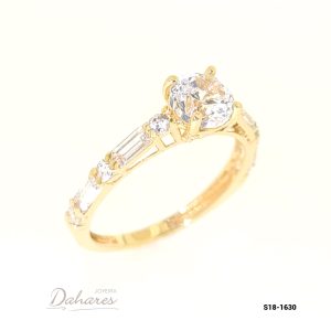 S18-1630 Anillo Solitario en oro amarillo de 18 kilates con circones. talla 7