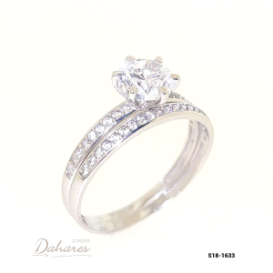 S18-1633 Dúo de matrimonio para dama en oro blanco de 18 kilates con circones. talla 7.5